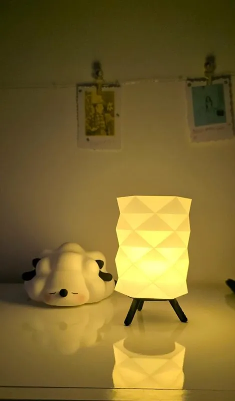 Luminária Decorativa Geométrica