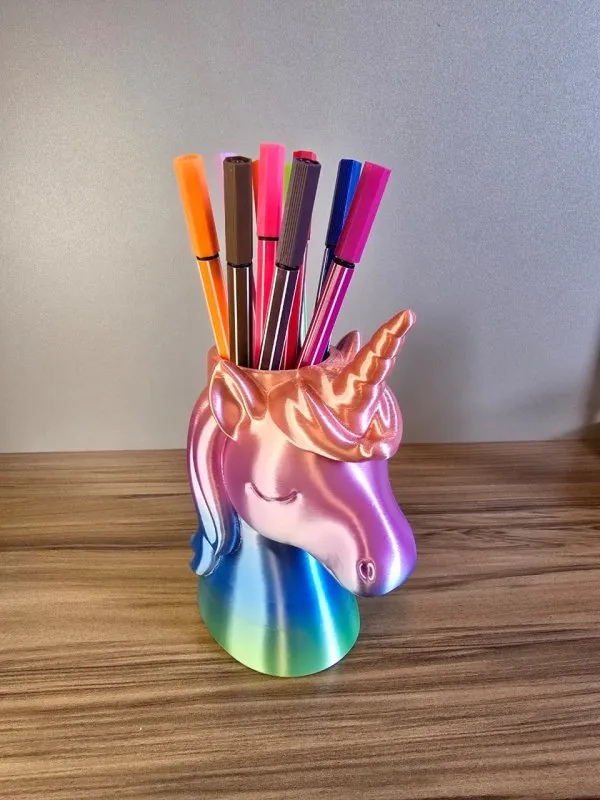 Porta-Canetas Unicórnio Mágico Furta-Cor