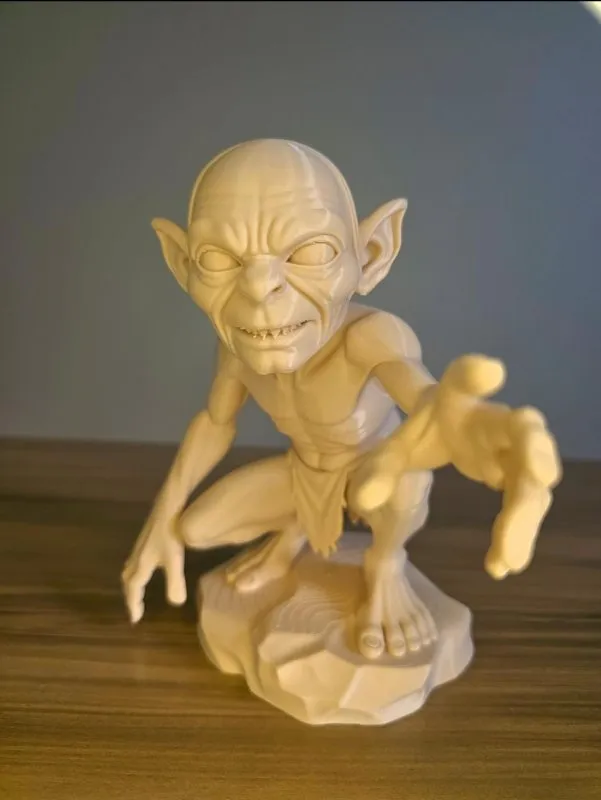 Estatueta Premium Gollum - Colecionável Senhor dos Anéis.