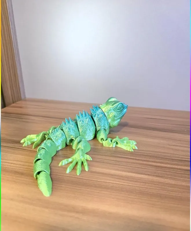 Iguana 3D Articulada Flexível