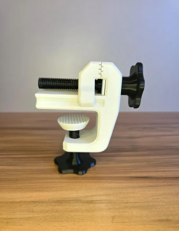 Mini Torno de Bancada Compacto com Fixação Ajustável