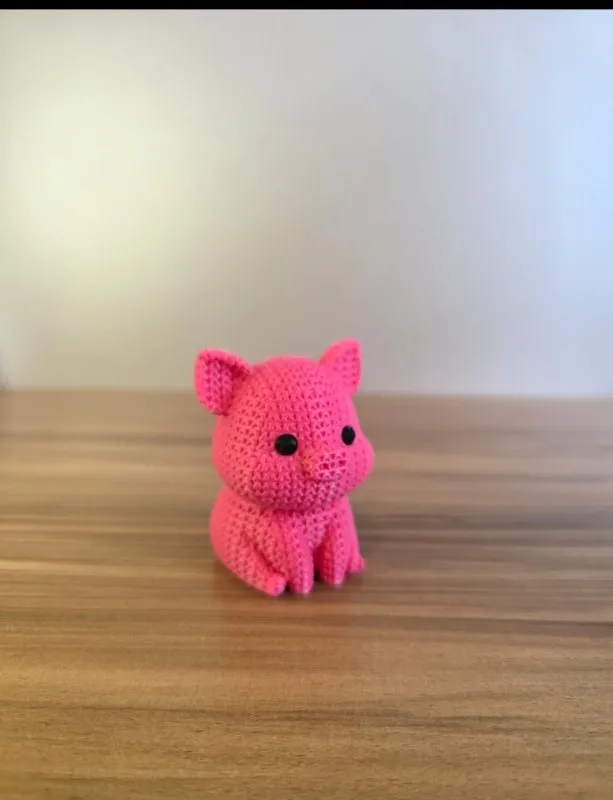 Escultura Decorativa Porquinho 3D Estilo Tricô para Mesa Quarto Infantil Presente