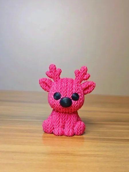 Estatueta Decorativa Rena Rosa Estilo Tricô para Mesa Quarto Infantil Presente