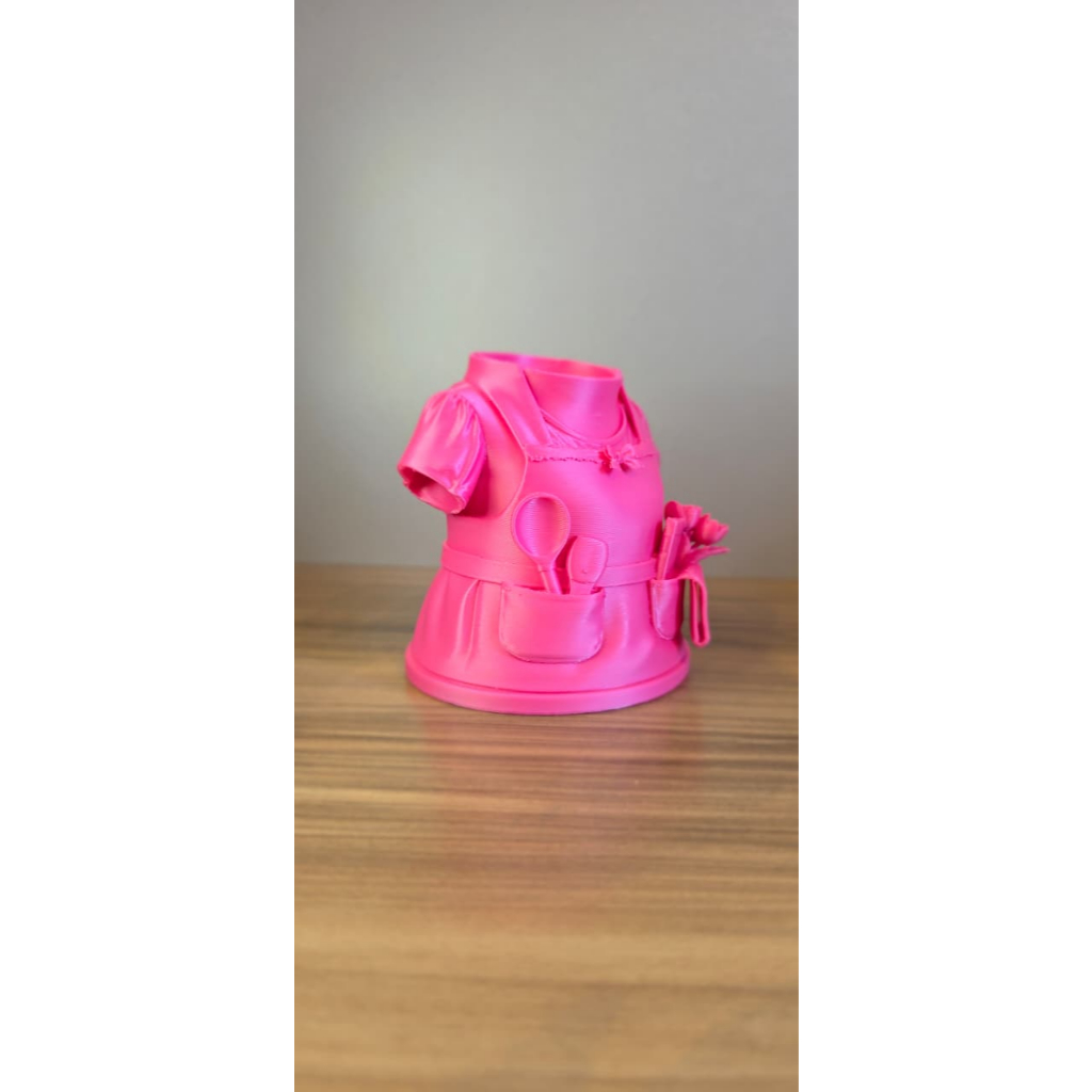 Porta-Canetas Cozinheira em Impressão 3D Organizador de Mesa Criativo