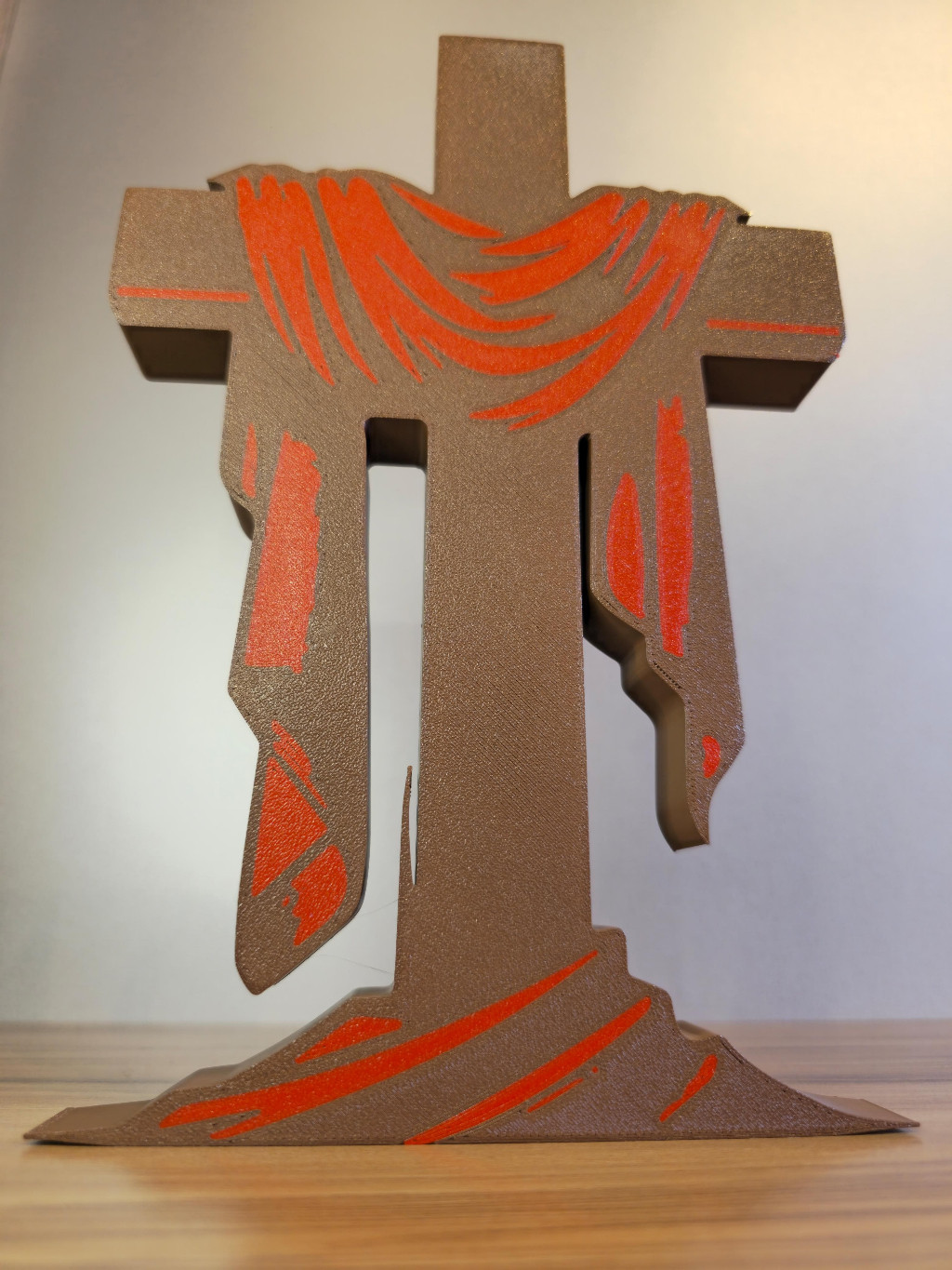 Cruz Decorativa com Coroa de Espinhos e Letreiro “Ele Vive” — Impressão 3D | Religioso  VENDIDOS SEPARADAMENTE .