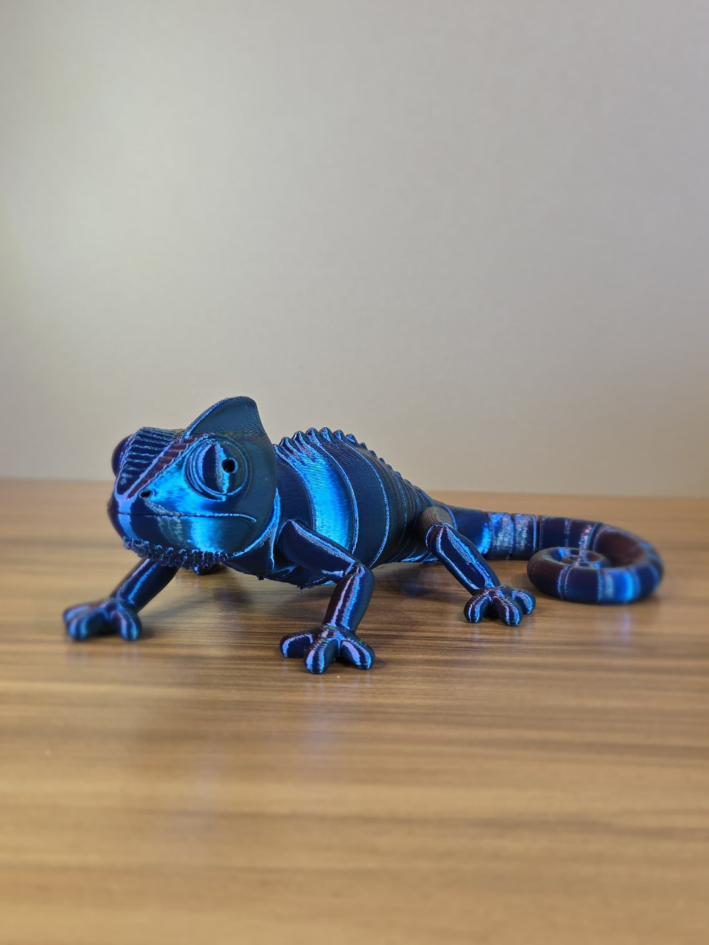 Camaleão 3D Iridescente