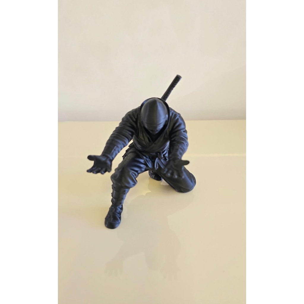 Suporte de Caneta Ninja Samurai Estatueta Decorativa Mesa Escritório Design Exclusivo