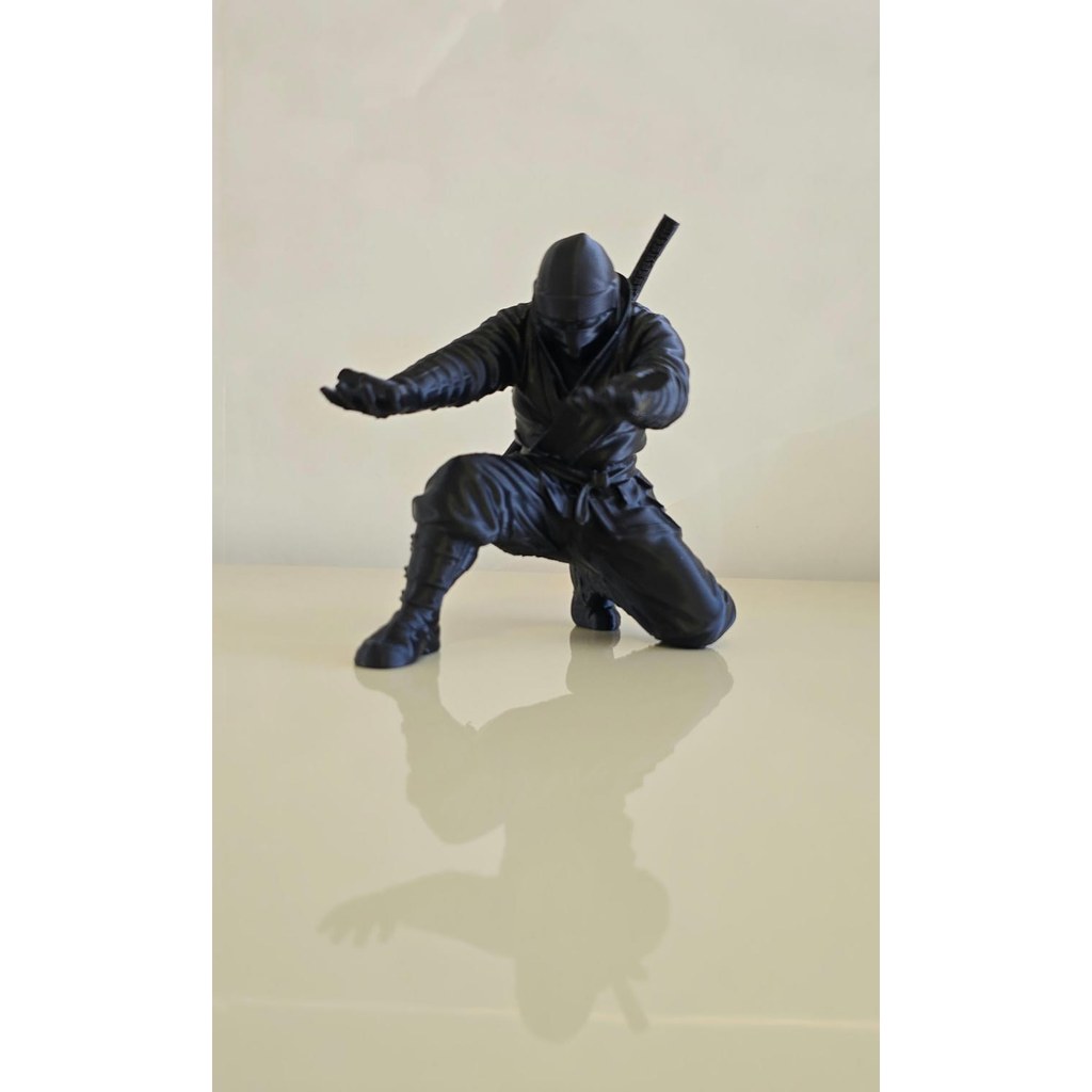 Suporte de Caneta Ninja Samurai Estatueta Decorativa Mesa Escritório Design Exclusivo