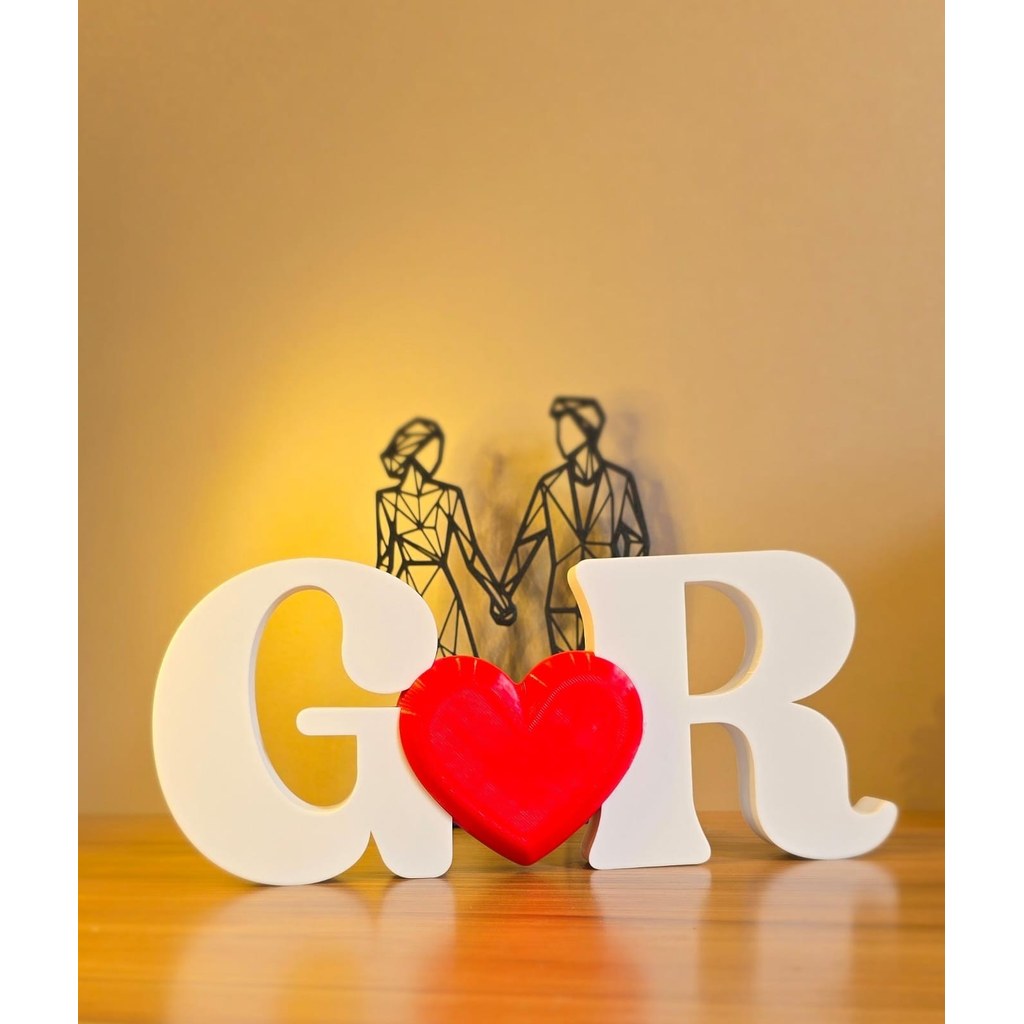 Letras Decorativas Iniciais Personalizadas com Coração 3D Presente Romântico Namorados