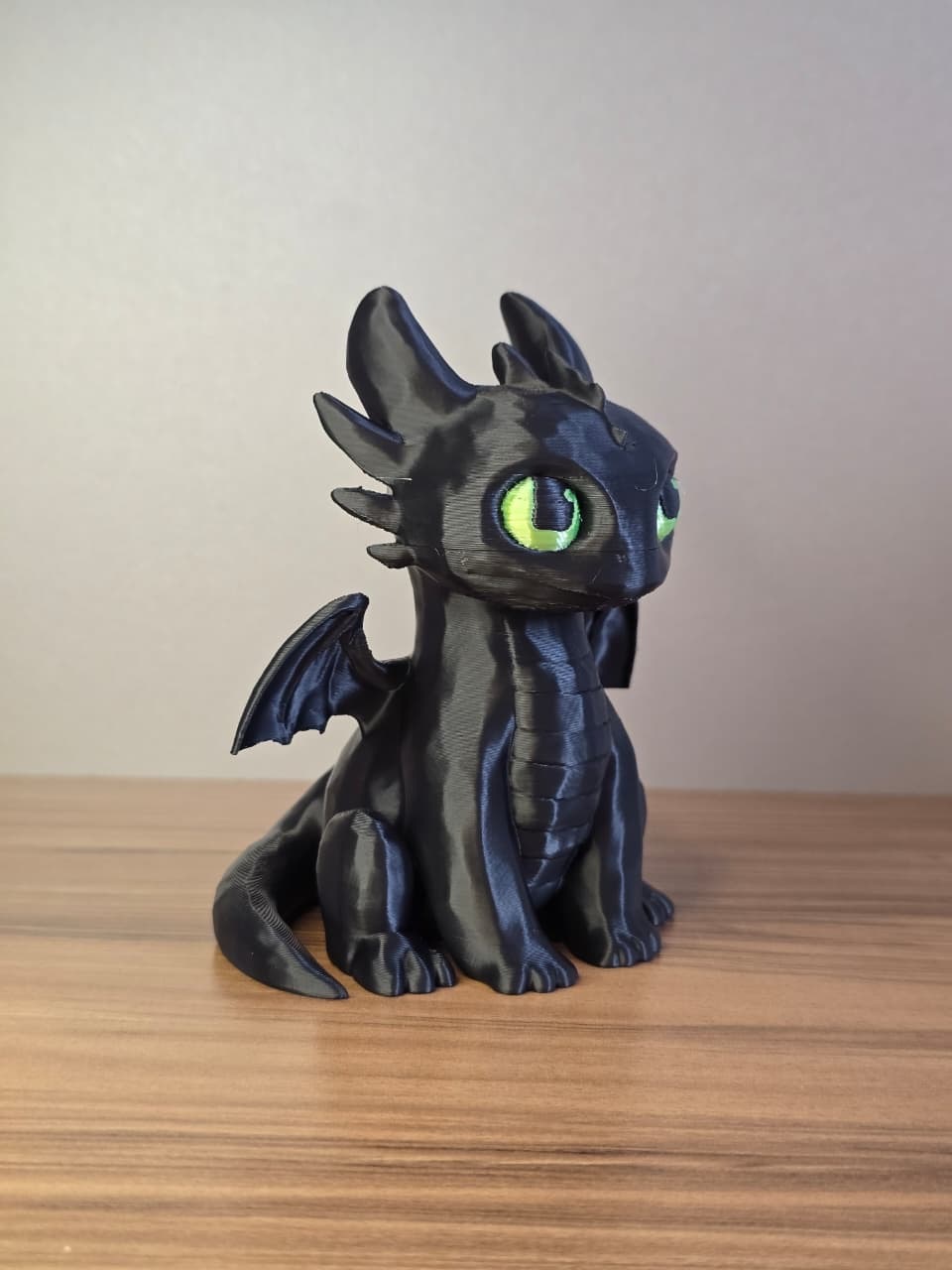 Dragão Articulado Estilo Noturno em Impressão 3D – Flexível, Decorativo e Colecionável