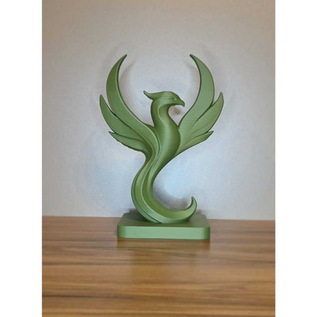 Escultura Fênix – Elegância, Renascimento e Design Moderno