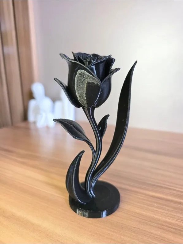 Escultura Rosa - Elegante e Contemporânea
