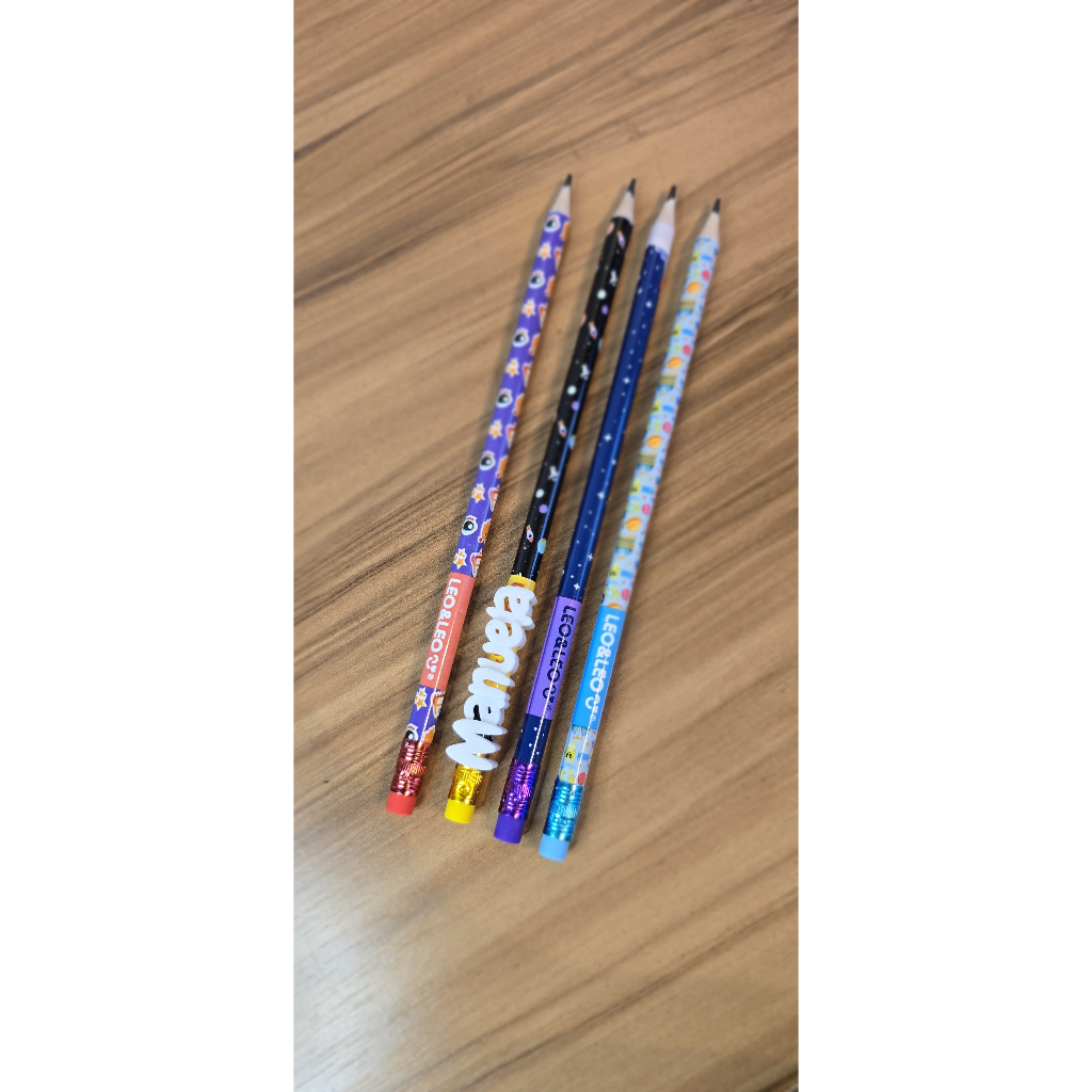 Lápis Personalizado com Nome + Suporte Nome 3D — Lápis Escolar Leo&Leo com Nome Personalizado (unidade)