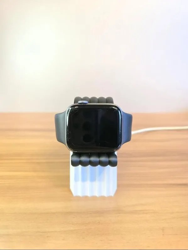 Suporte de Mesa para Relógio Inteligente em Impressão 3D Organizador Funcional