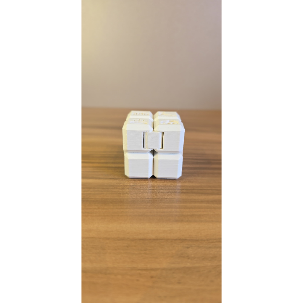 Cubo Articulado 3D Fidget Sensorial Antiestresse Interativo com Formas