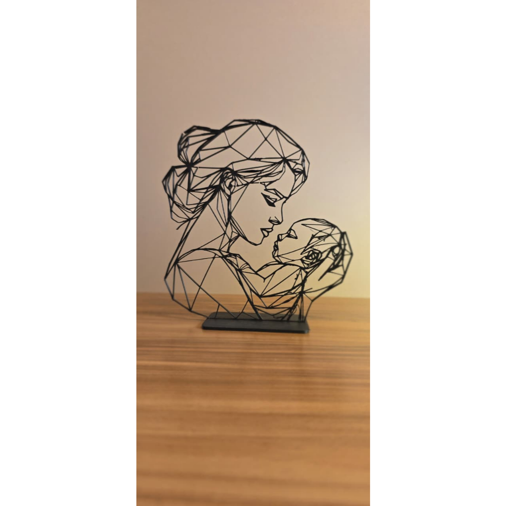Escultura Mãe e Filho Geométrica Decorativa | Arte Moderna em Impressão 3D