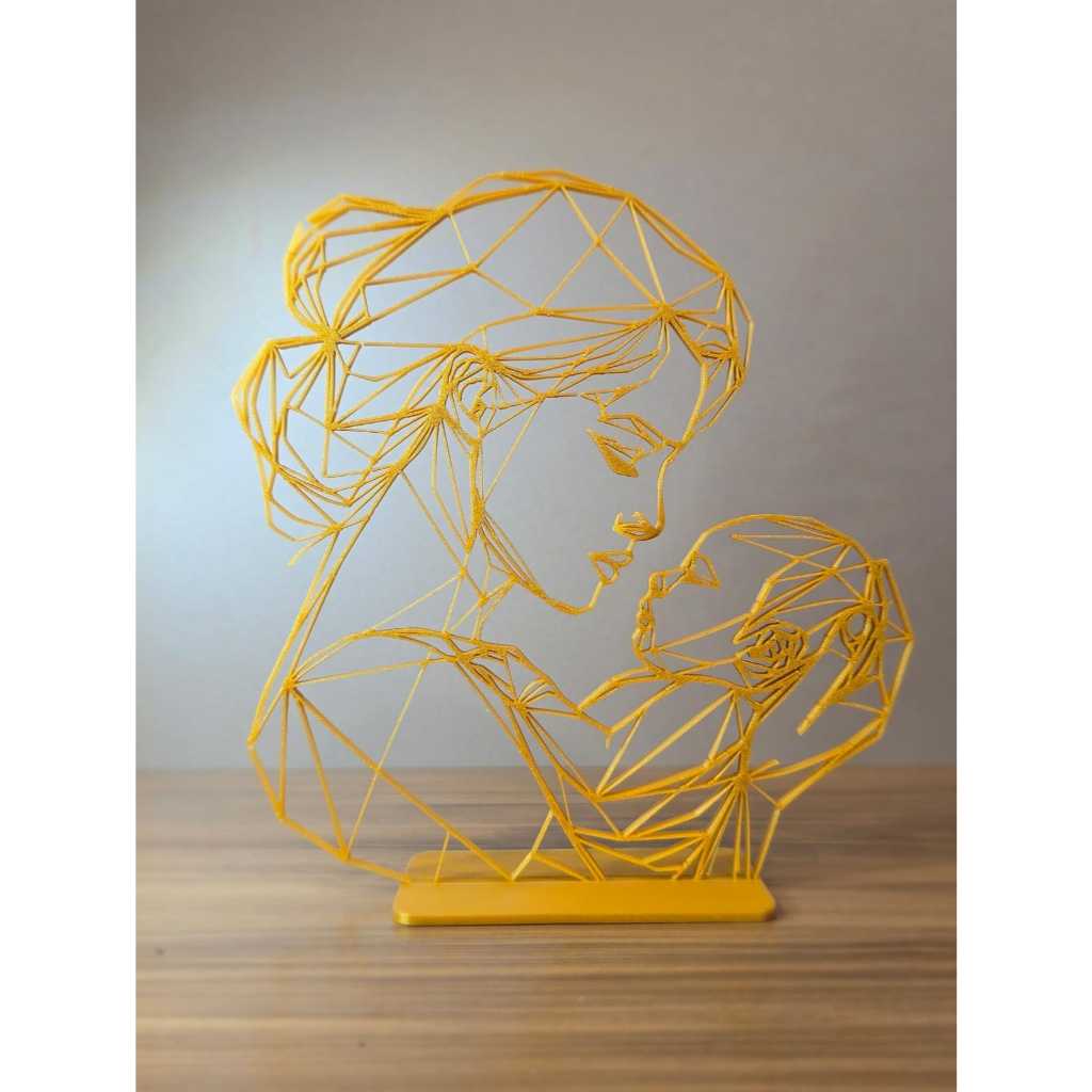 Escultura Mãe e Filho Geométrica Decorativa | Arte Moderna em Impressão 3D