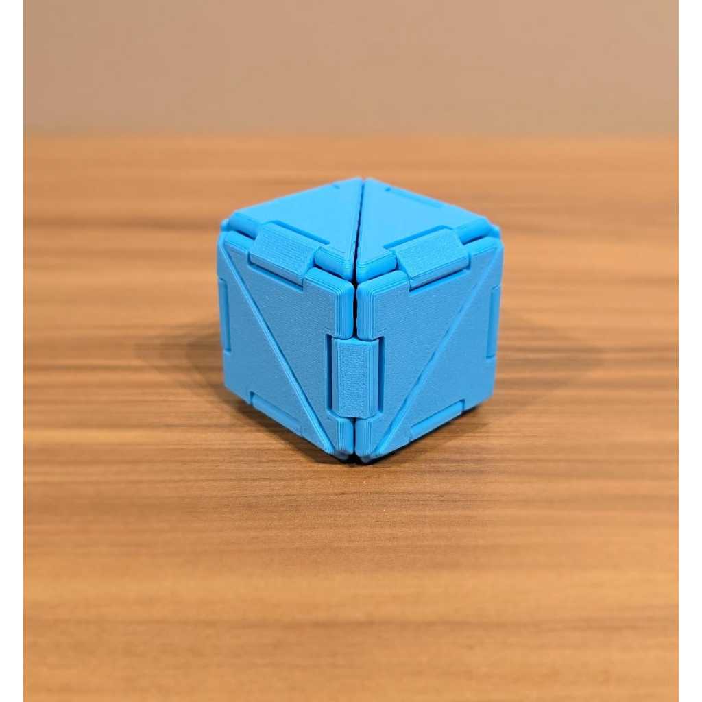 Cubo Sensorial Antiestresse Articulado | Fidget Toy Geométrico Dobrável em Impressão 3D