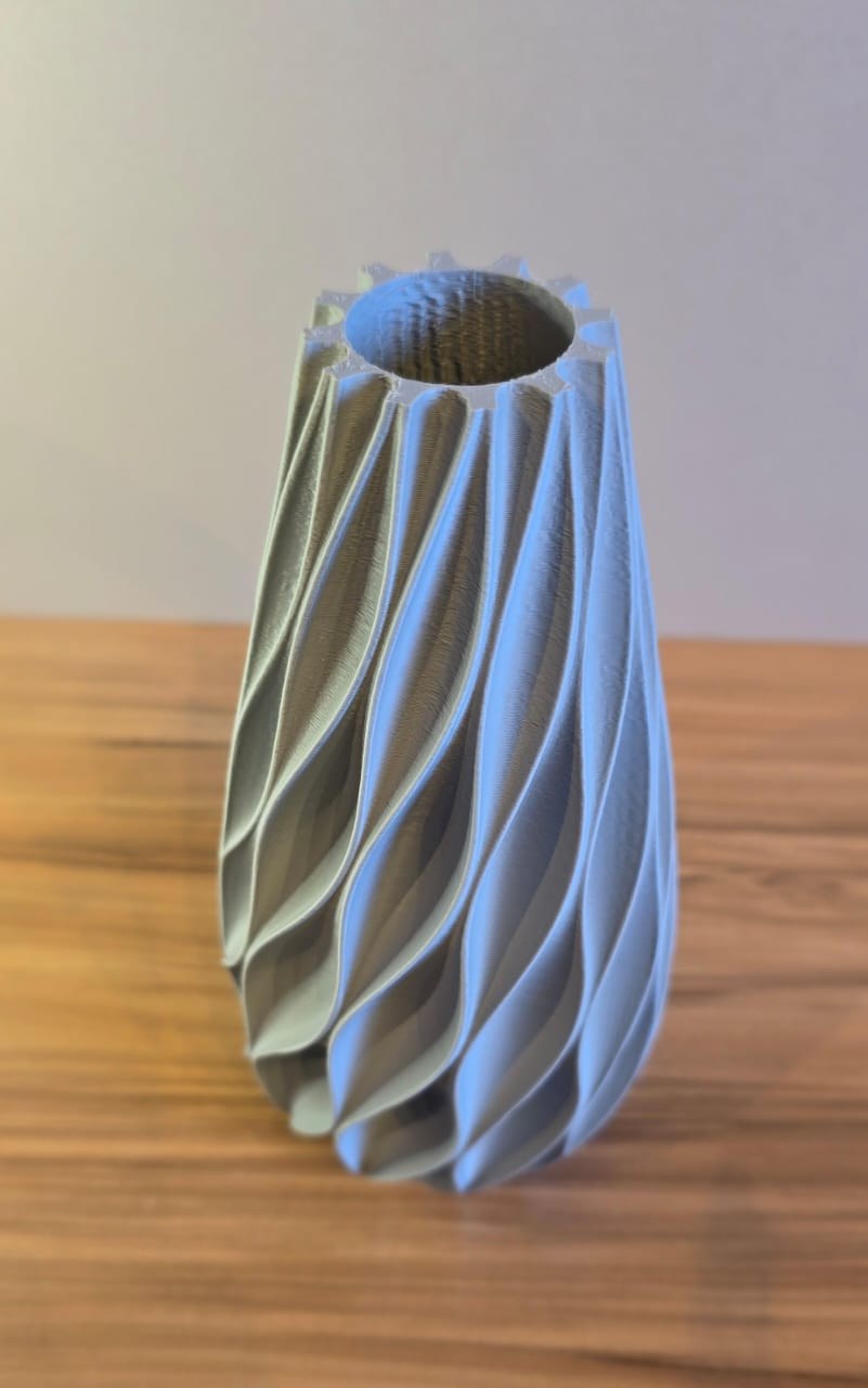 Vaso Decorativo Moderno Design Ondulado Texturizado Impressão 3D para Sala e Mesa