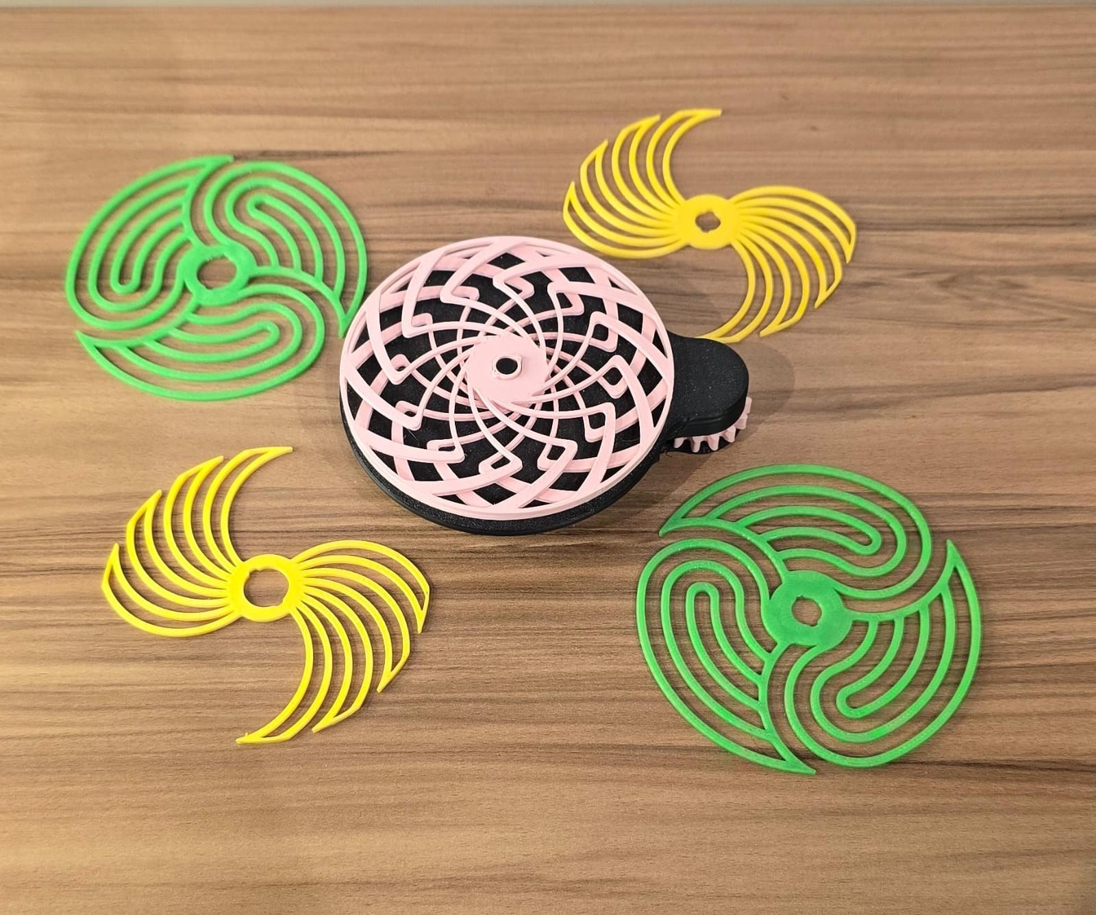 Brinquedo Giratório Fidget Spinner Design Moderno Impressão 3D Anti Estresse Ansiedade