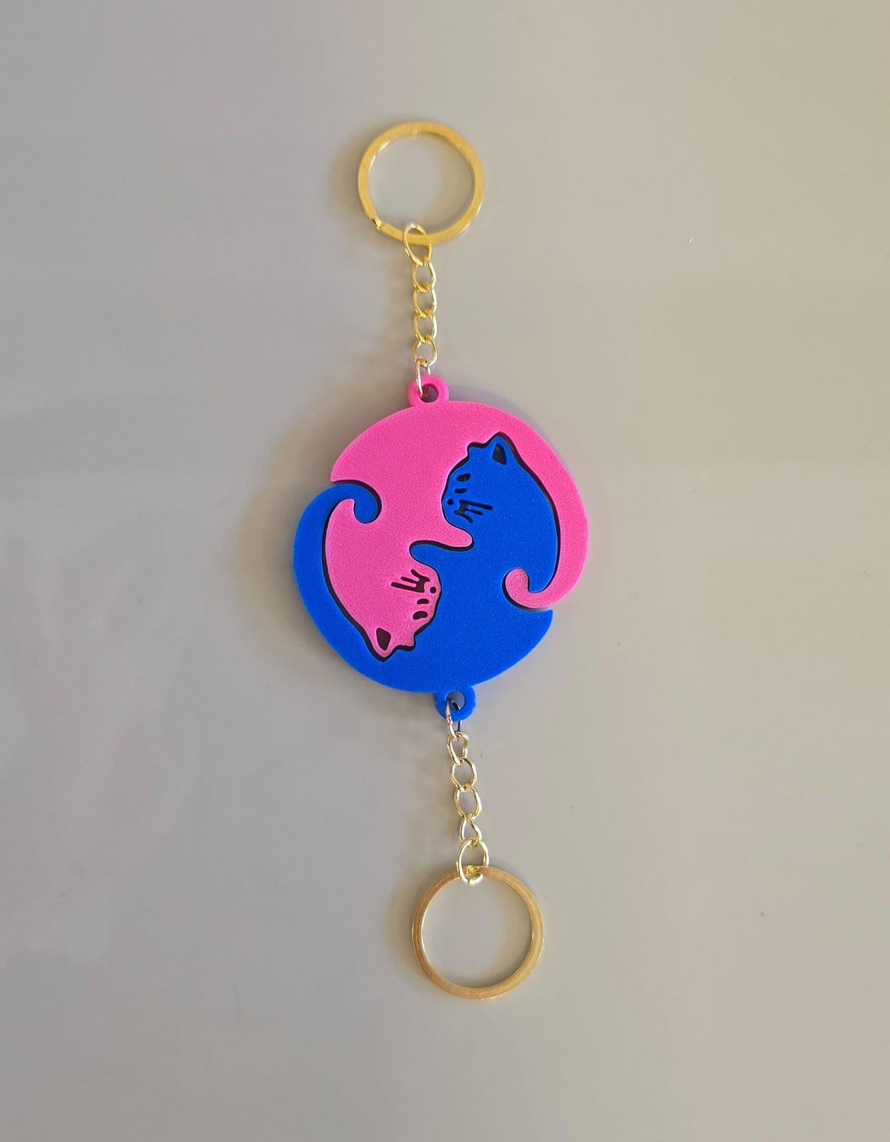 Chaveiro Duplo Gatos Yin Yang em Impressão 3D Design Criativo para Casais e Amigos