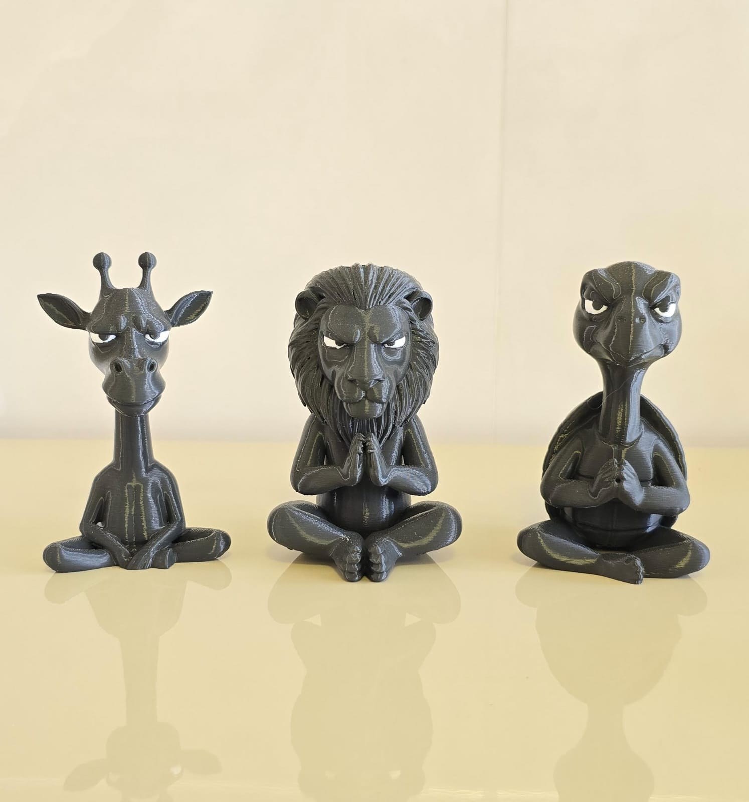 Estatueta Rabugenta em Meditação Decoração Criativa Impressão 3D para Mesa - UNIDADE