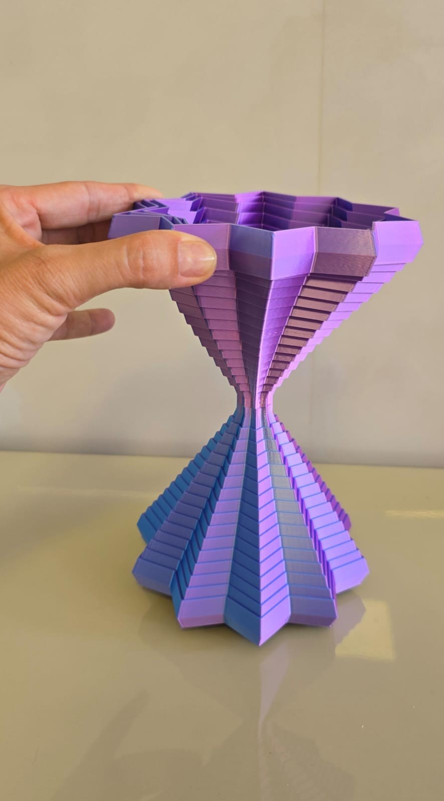 Brinquedo Sensorial 3D Transformável Estrela e Ampulheta com Movimento Relaxante