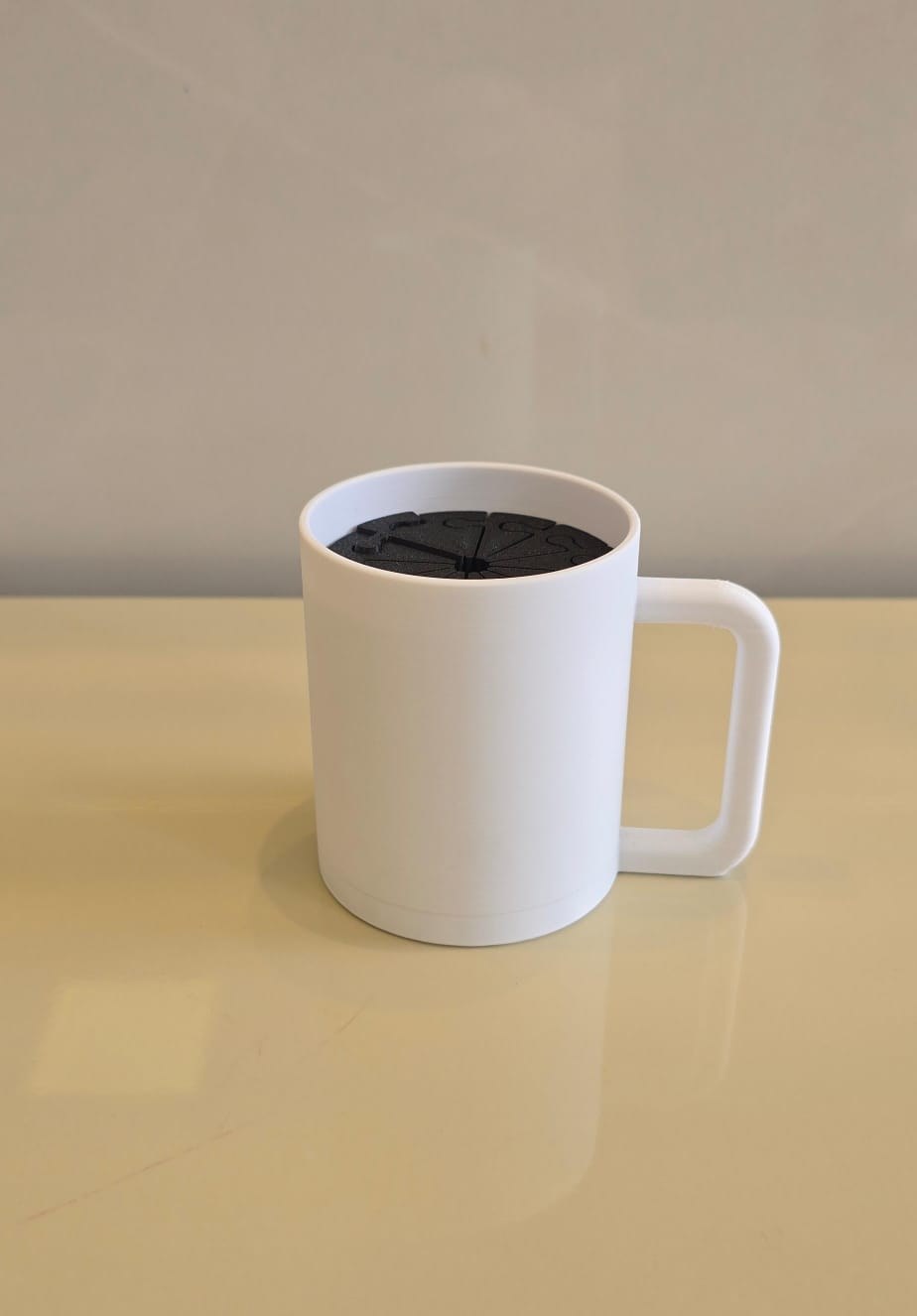 Caneca Surpresa com Efeito Articulado Flexível Design Criativo para Café Divertido